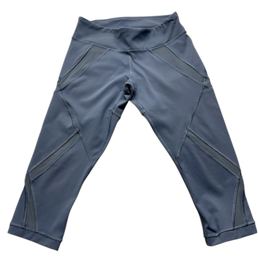 Lululemon Athletica Cool to Street  Crop Leggings Blue  Color Size 4 Gym‎ Yoga